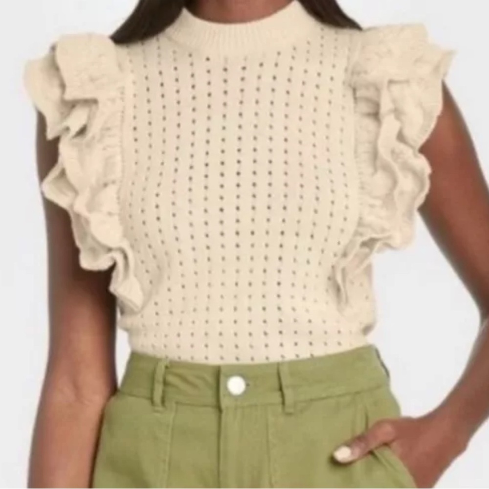 Women's Cream Ruffle Sleeve Top
